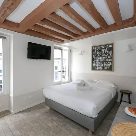 Studio Parisien 20m2 En Face Du Musee Grevin - 2p Apartamento